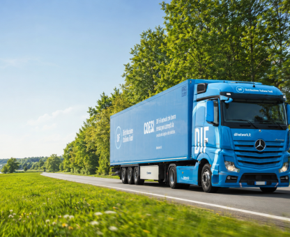 Hub logistico DIF Network per la distribuzione alimentare con flussi fisici e informativi connessi